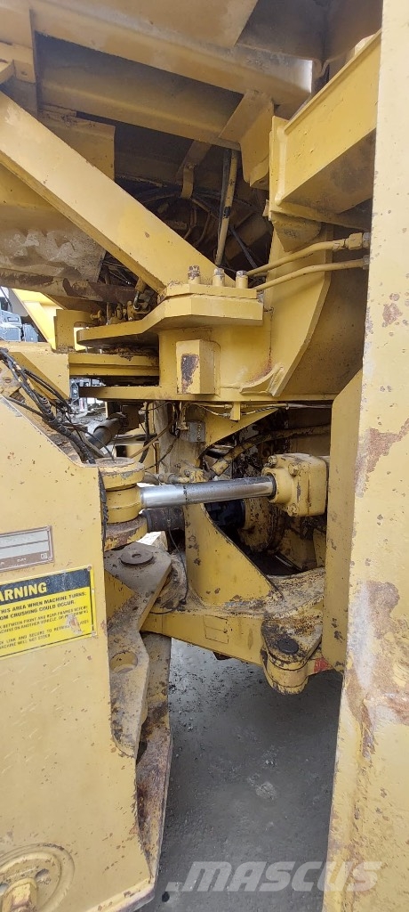 CAT 988 B Wielladers