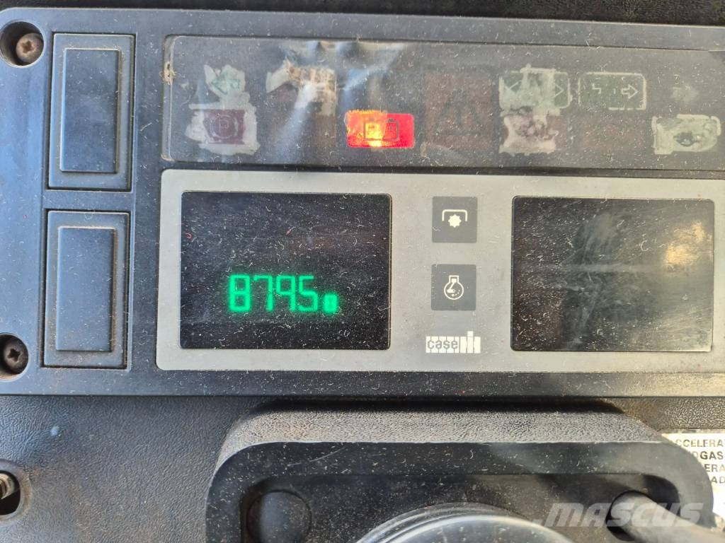 Case IH 845 XL Plus Traktoren