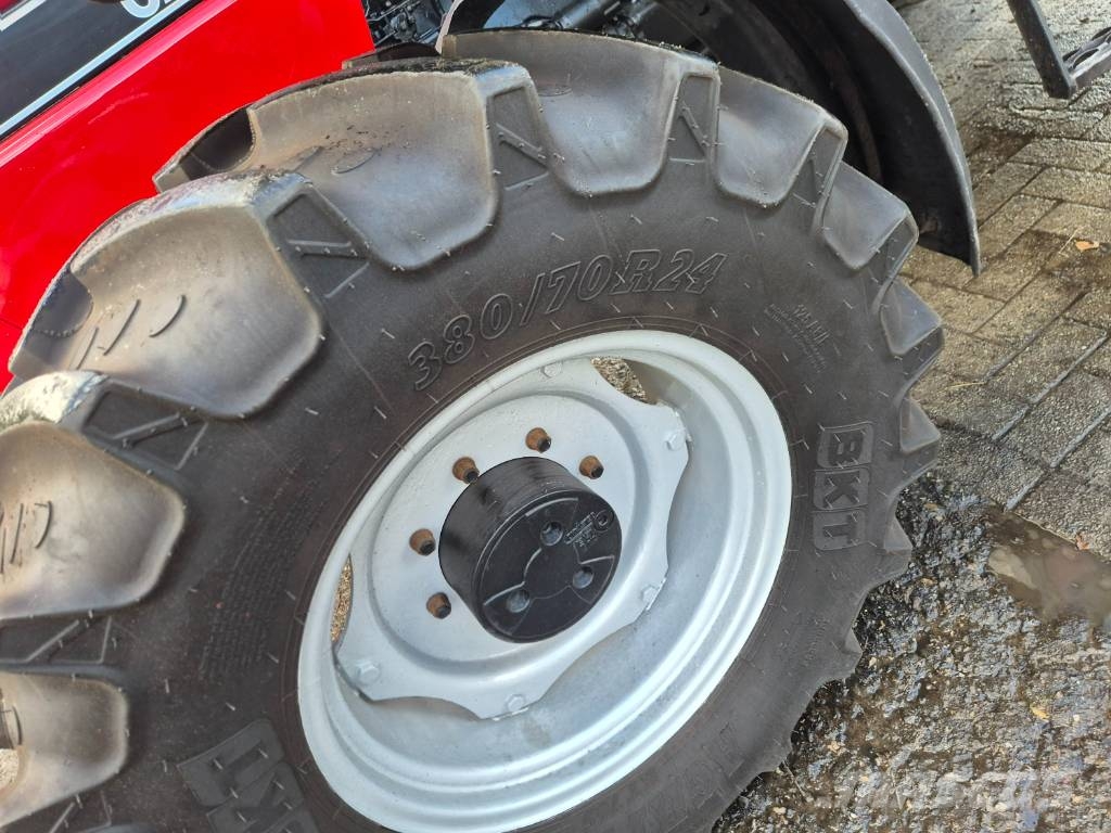Case IH 845 XL Plus Traktoren
