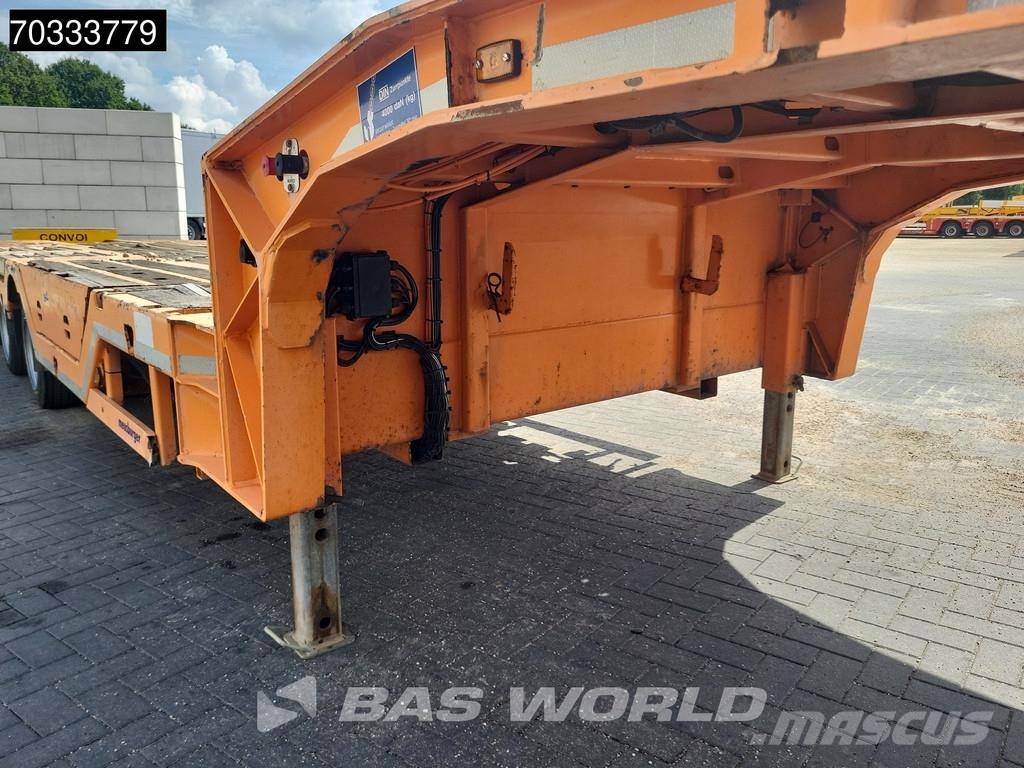 Meusburger MTS-4 Low loader-semi-trailers