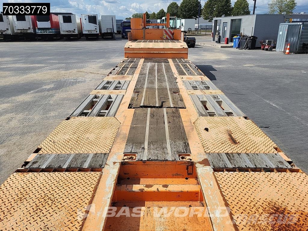 Meusburger MTS-4 Low loader-semi-trailers