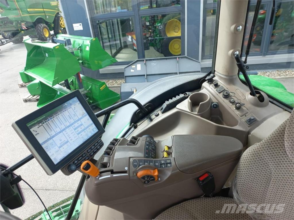 John Deere 6215R Tractores