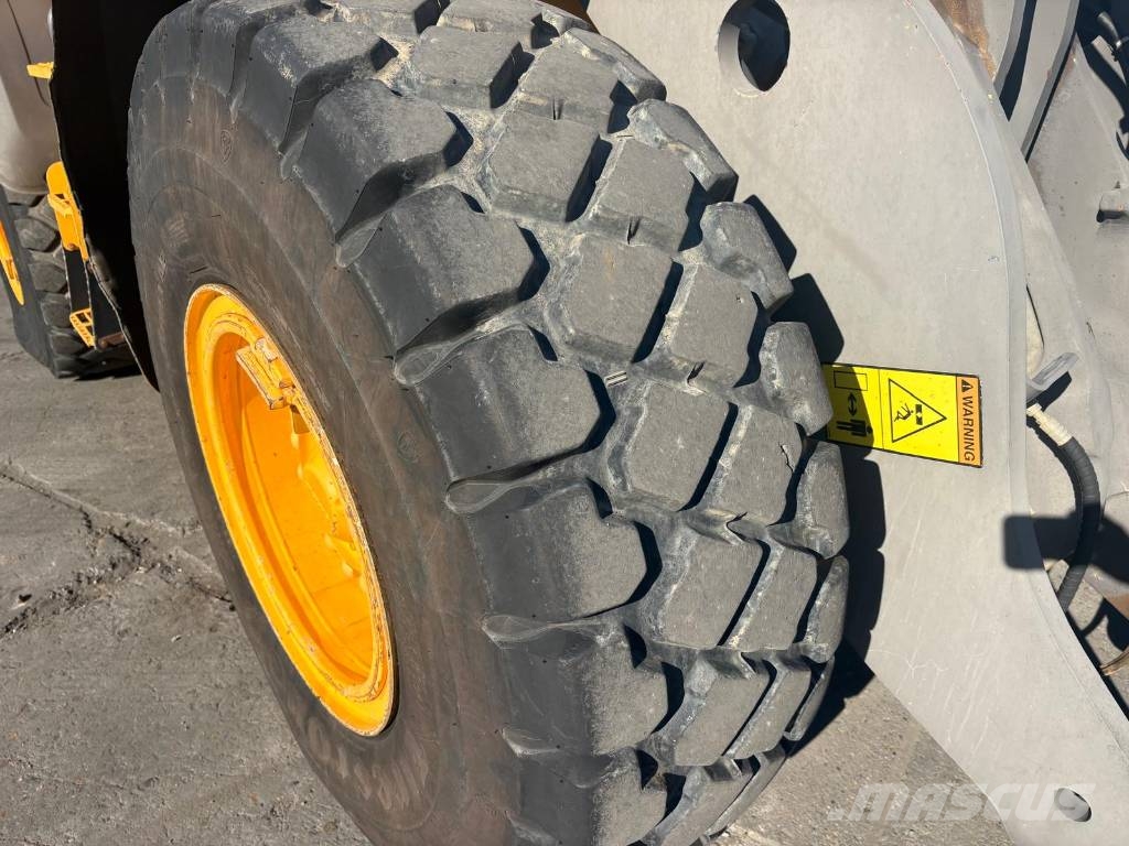Volvo L 90 H Kolesni nakladalci