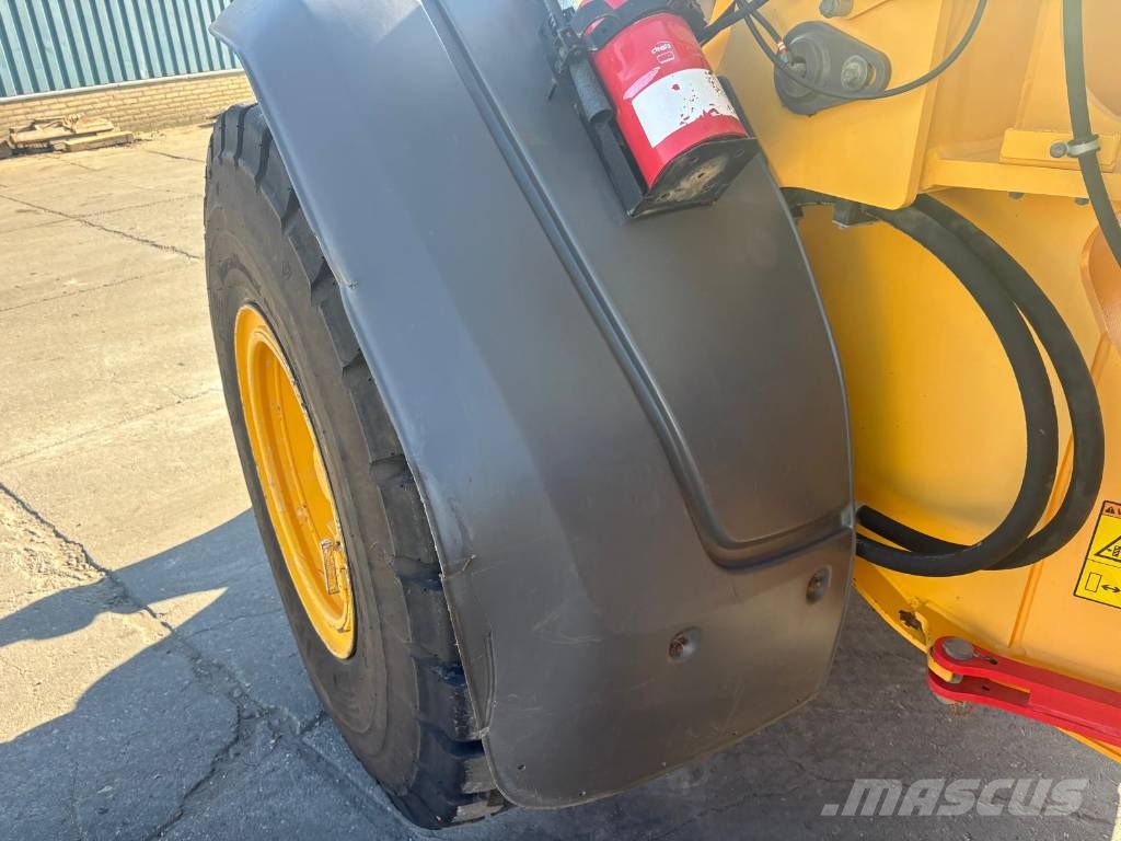 Volvo L 90 H Kolesni nakladalci