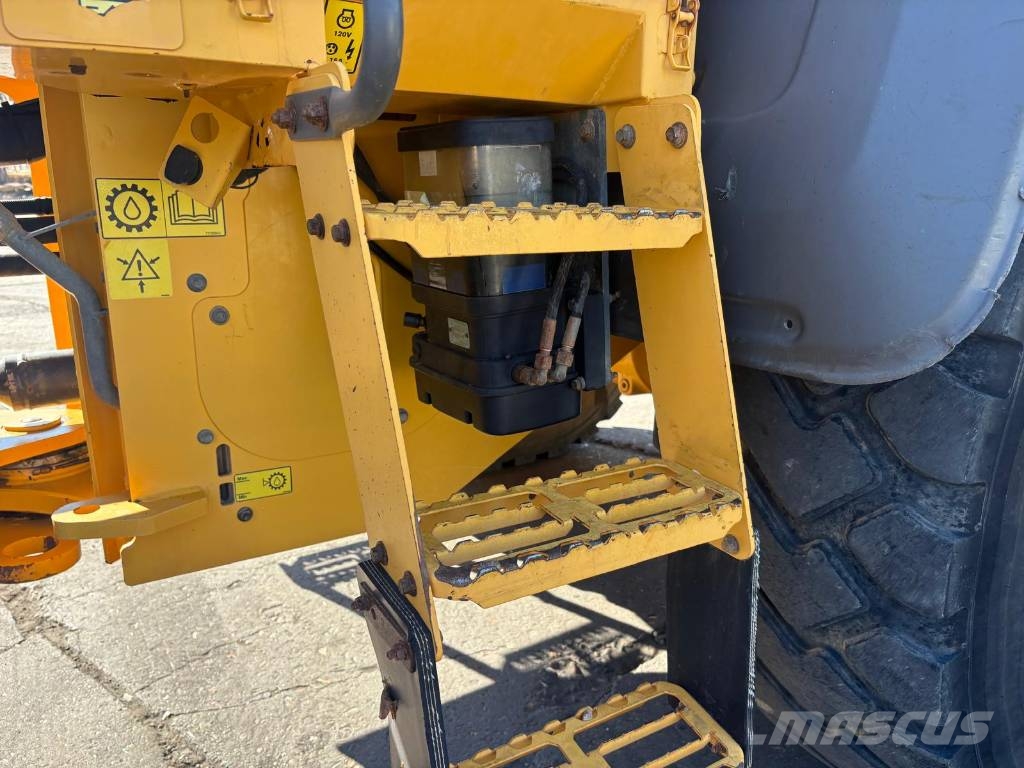 Volvo L 90 H Kolesni nakladalci