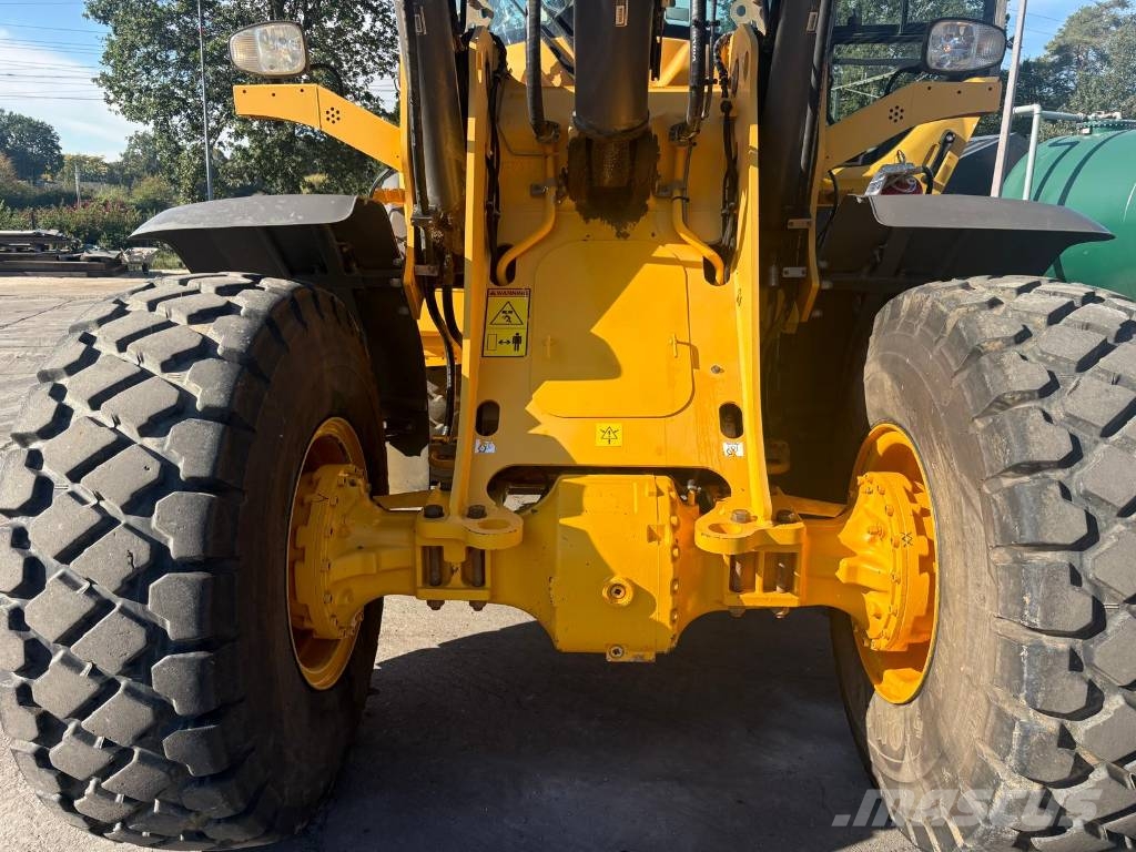 Volvo L 90 H Kolesni nakladalci