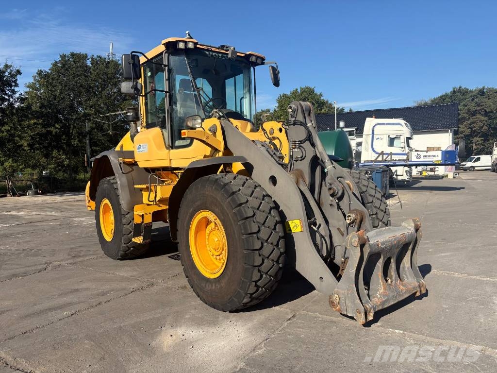 Volvo L 90 H Kolesni nakladalci