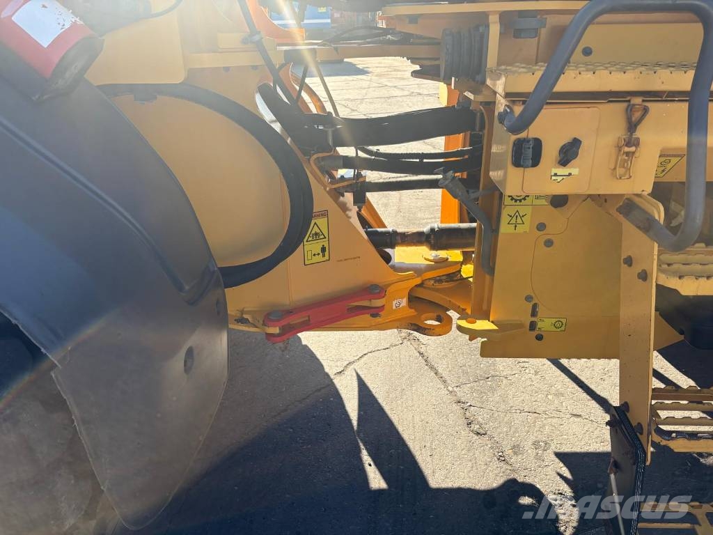 Volvo L 90 H Kolesni nakladalci