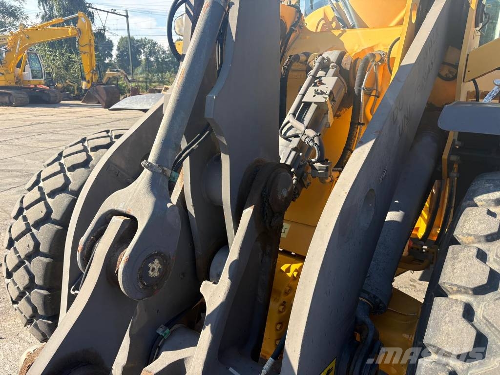 Volvo L 90 H Kolesni nakladalci