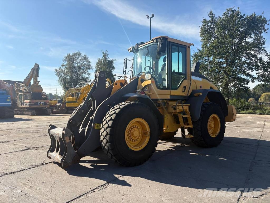Volvo L 90 H Kolesni nakladalci
