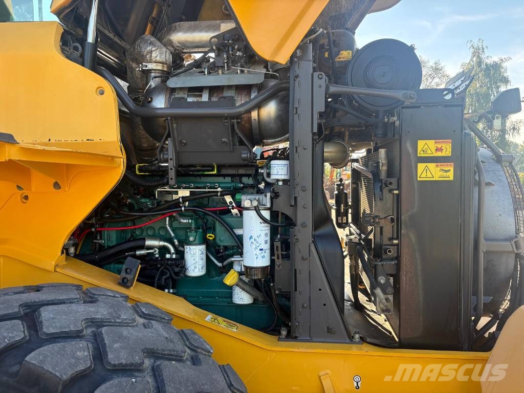 Volvo L 90 H Kolesni nakladalci