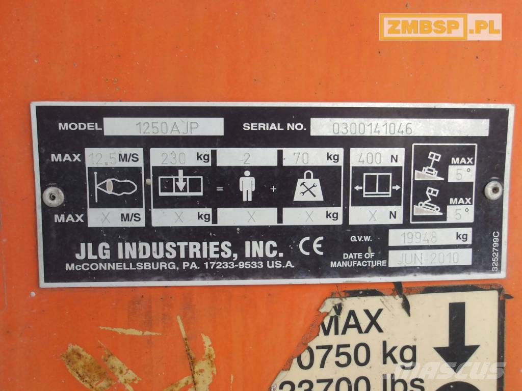JLG 1250 AJP Nacelles articulées