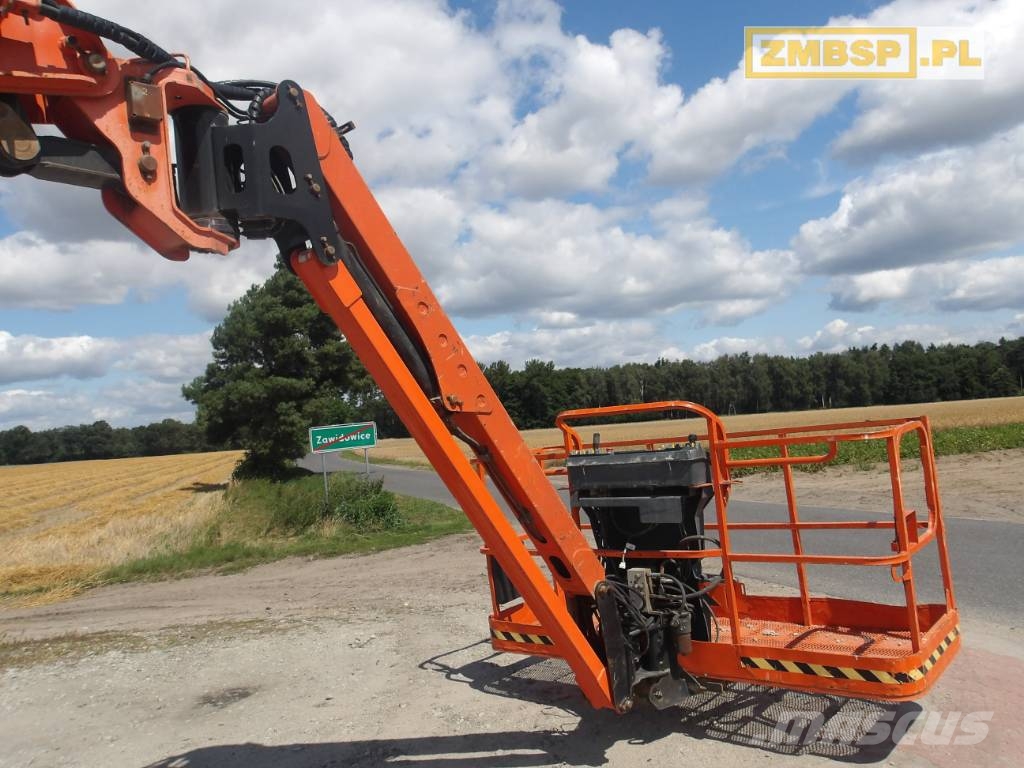 JLG 1250 AJP Nacelles articulées