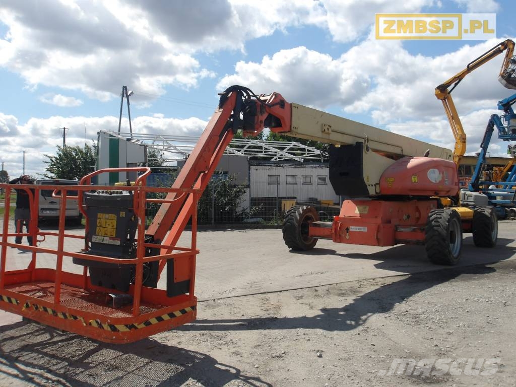 JLG 1250 AJP Nacelles articulées