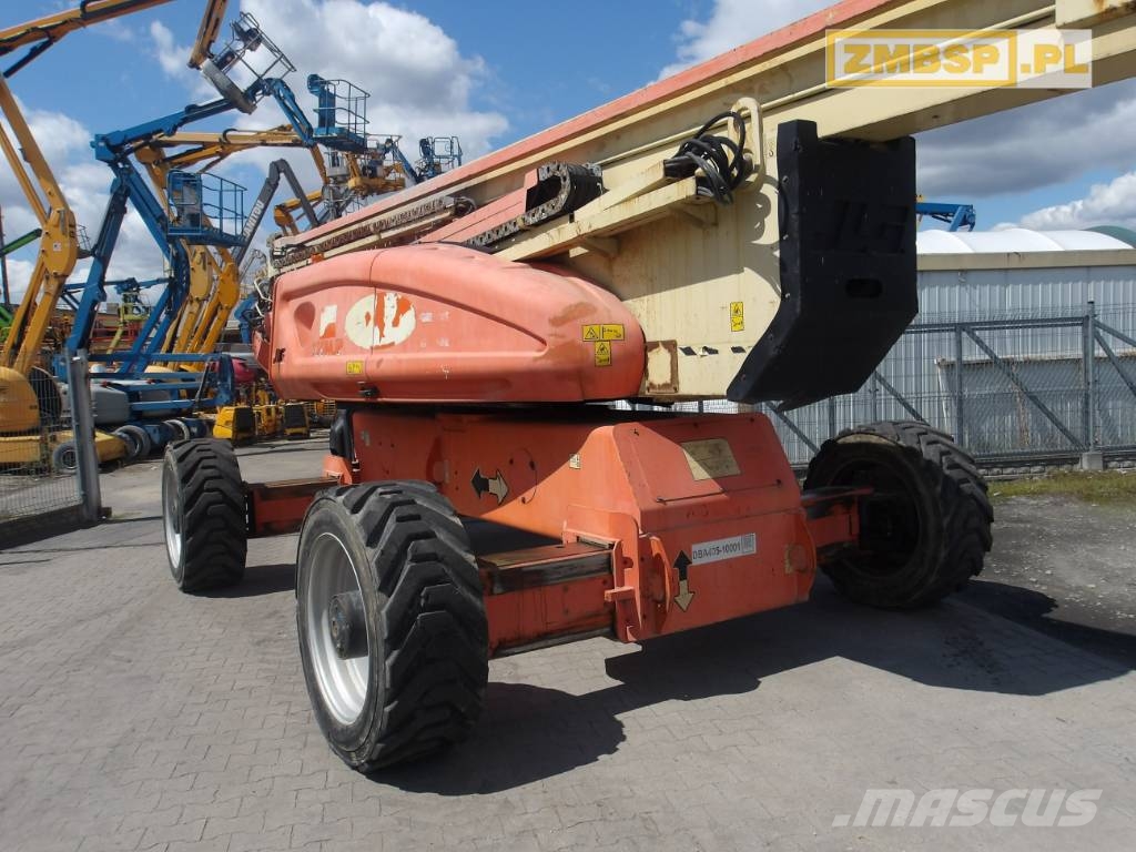 JLG 1250 AJP Nacelles articulées