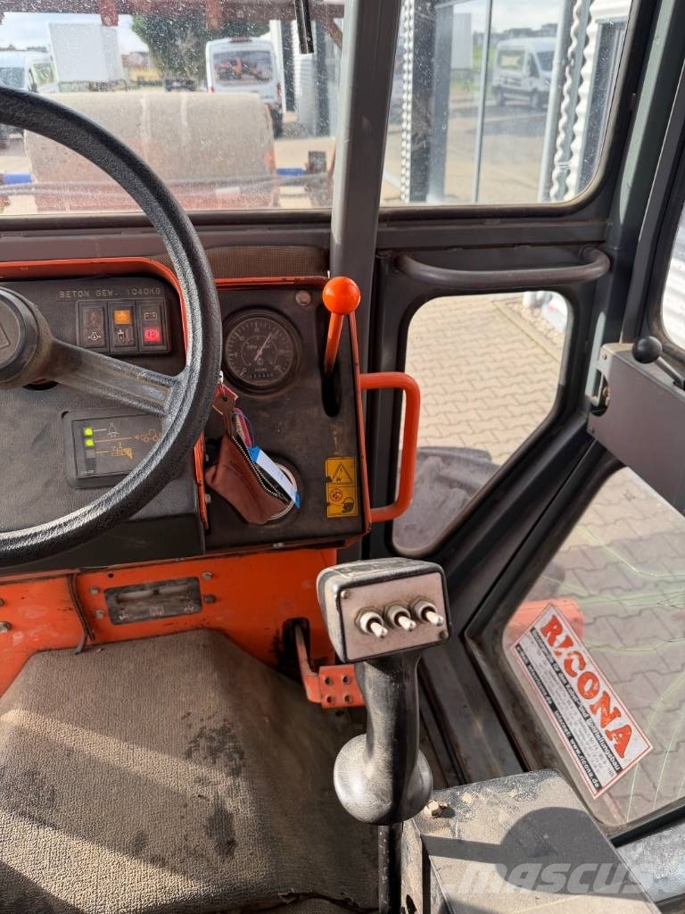 Ditch Witch 8020 T Rýhovače