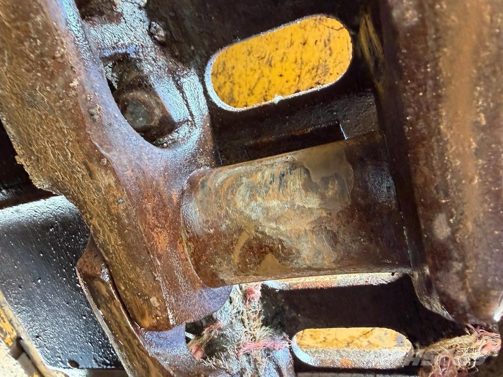 CAT 323 EL Muud ekskavaatorid