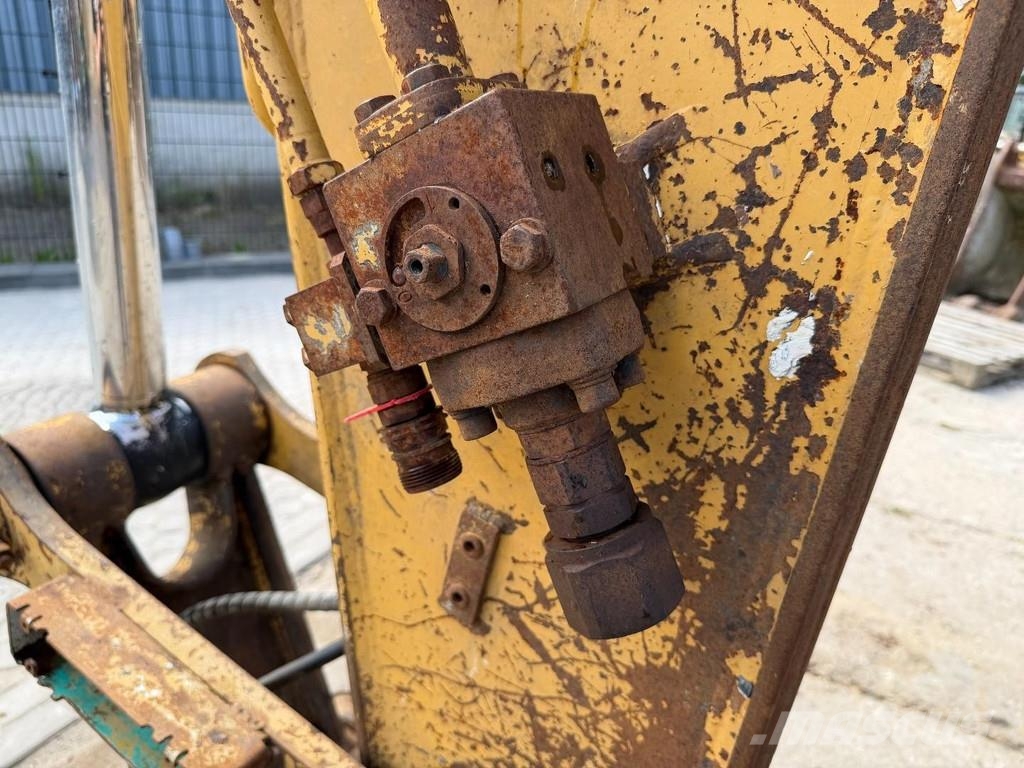 CAT 323 EL Muud ekskavaatorid