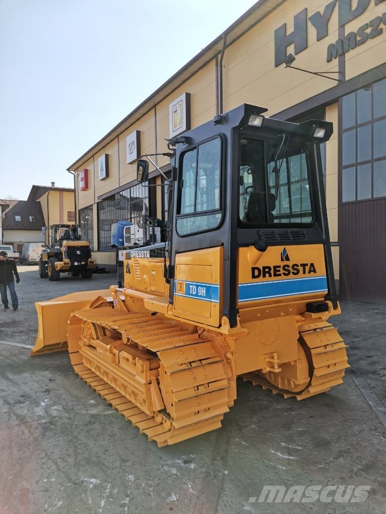 Dressta TD9H Crawler dozers