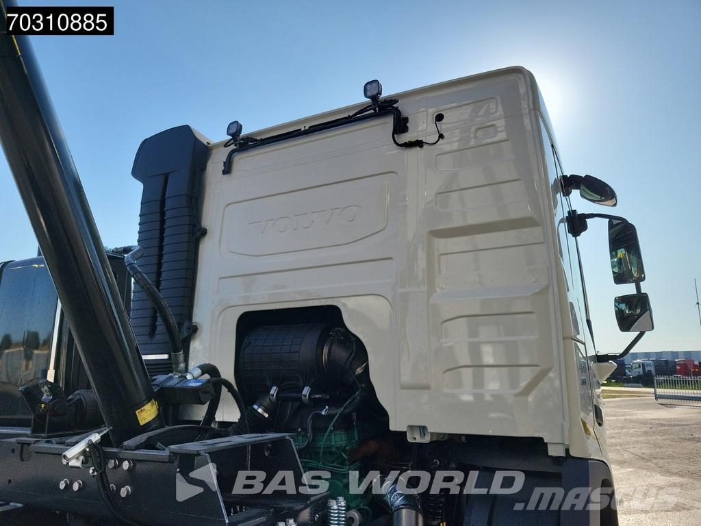 Volvo FMX 460 8X4 NEW! 13L Engine 19m3 Wielton Kipper St Pašizgāzējs