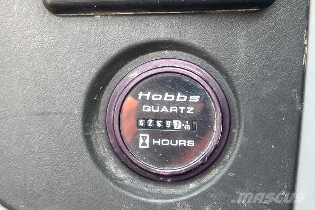 Hyundai Robex 210 N LC-7 Excavadoras sobre orugas