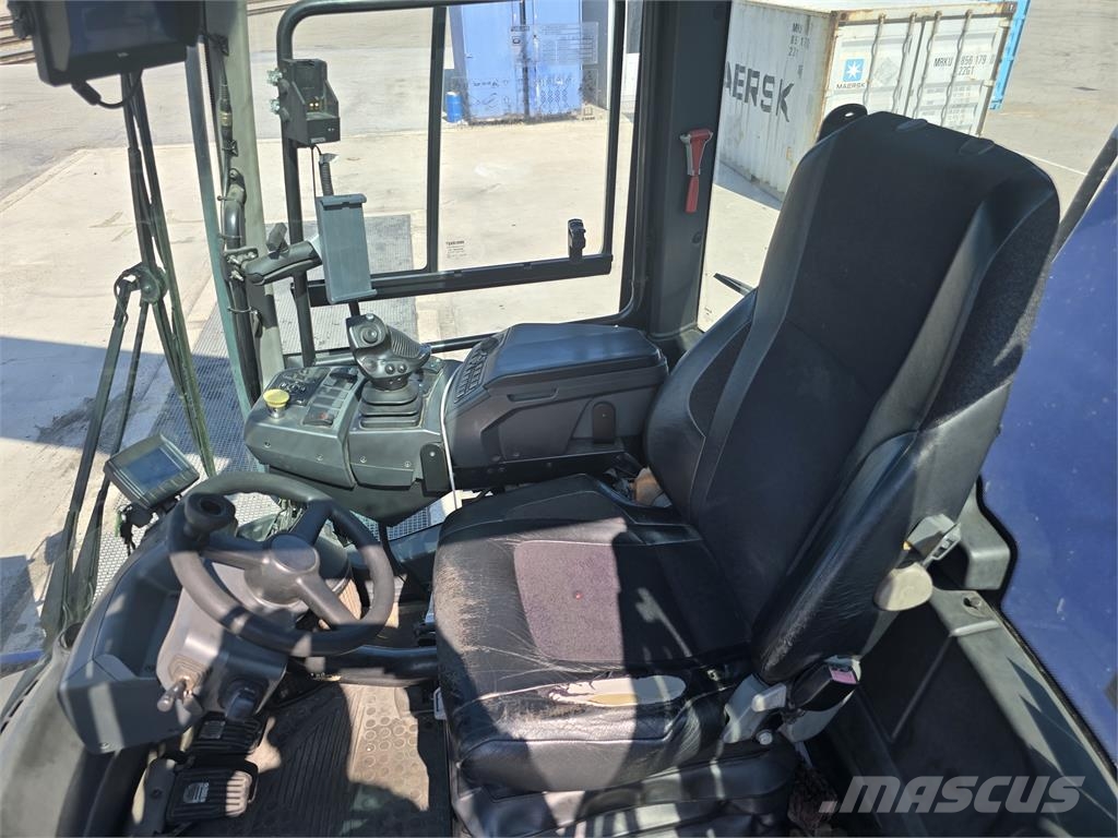 Kalmar DRG450-60C5 Reach-Stacker