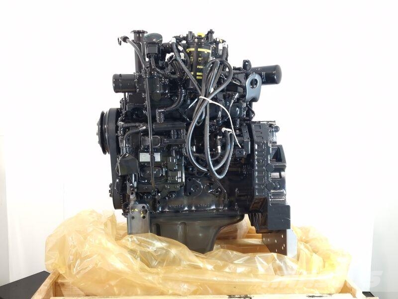 Cummins /Komatsu QSB4.5/SAA4D107E-3 Mootorid