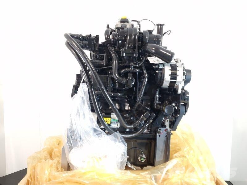 Cummins /Komatsu QSB4.5/SAA4D107E-3 Mootorid