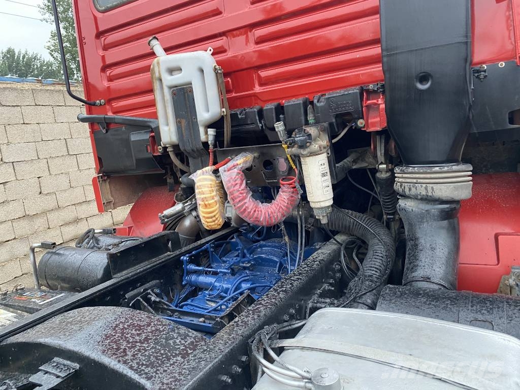 Shacman F3000 6x4 Τράκτορες