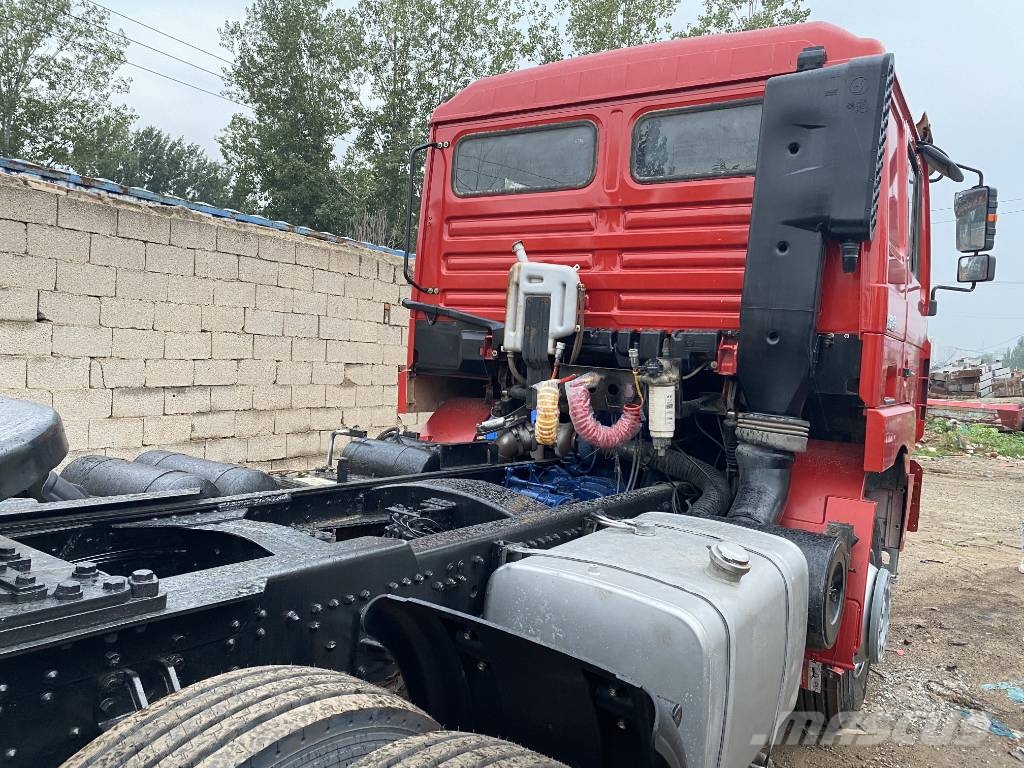 Shacman F3000 6x4 Τράκτορες