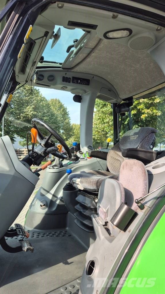Deutz-Fahr AGROTRON K 610 with Airbrakes Frontlift and PTO Tractors