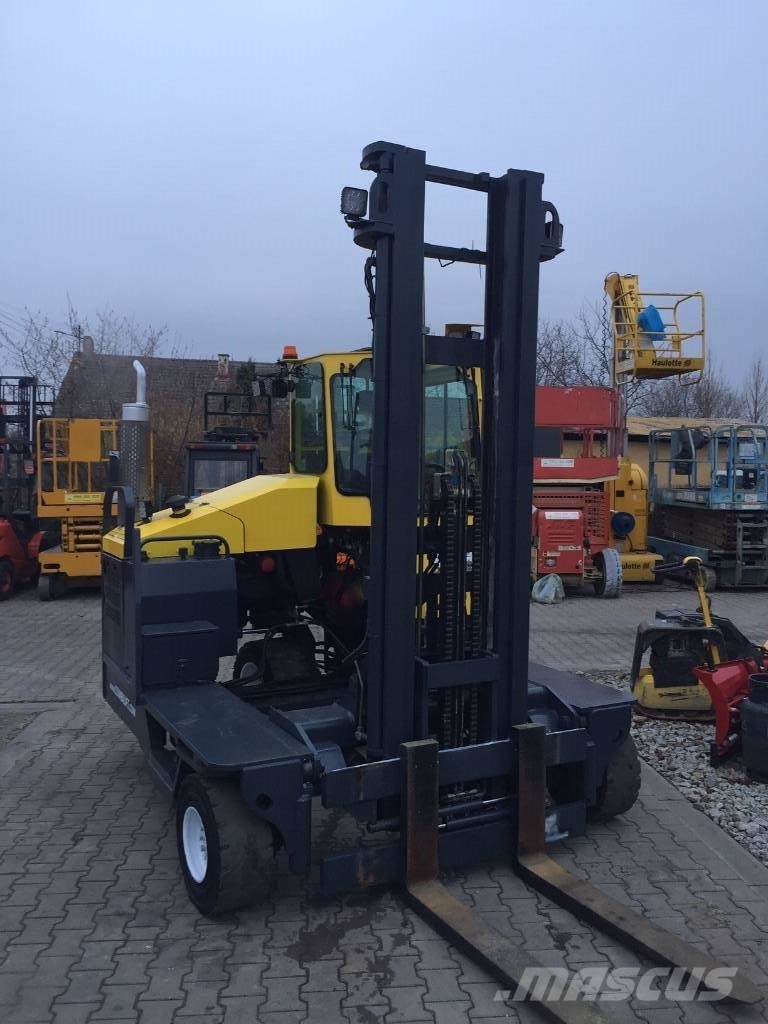 Combilift C5000XL Nelitietrukit