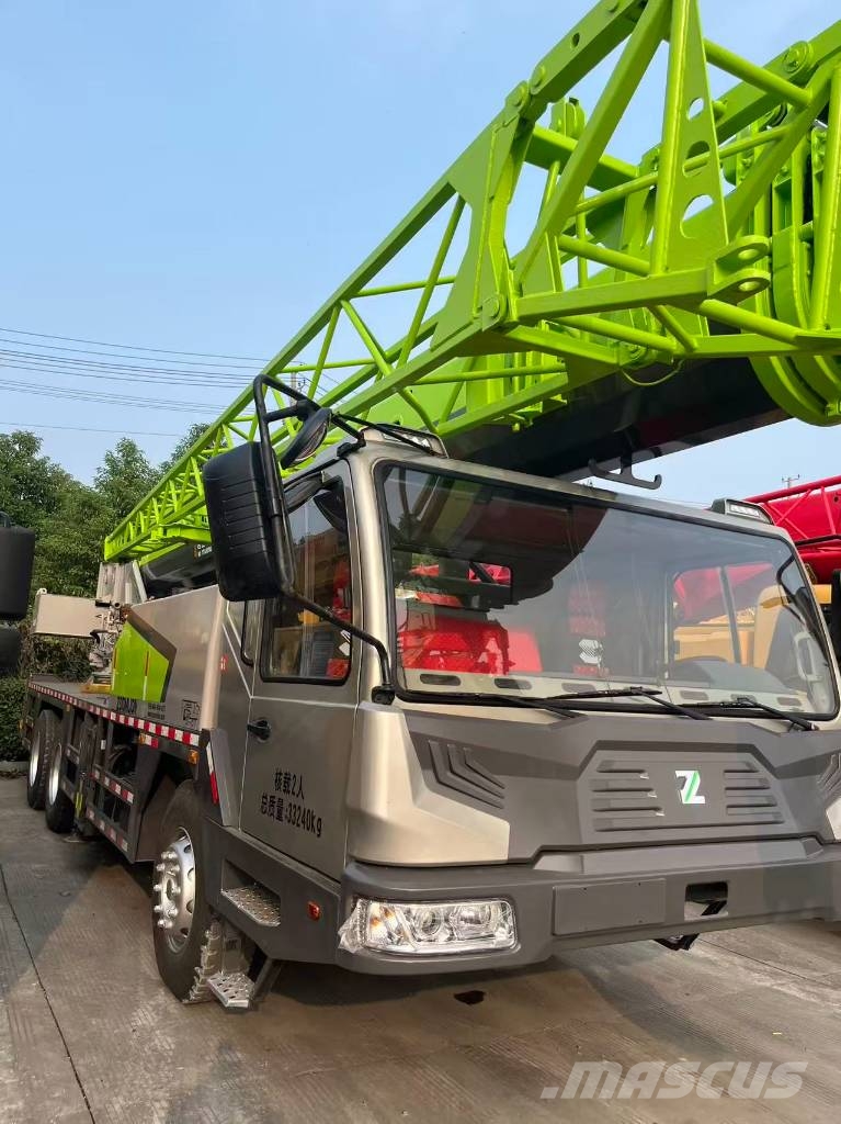 Zoomlion ZTC 251 V All terrain cranes