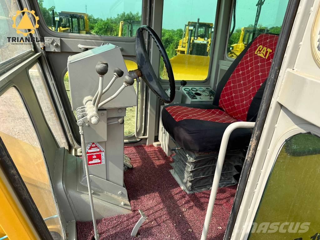 CAT 14 G Grader