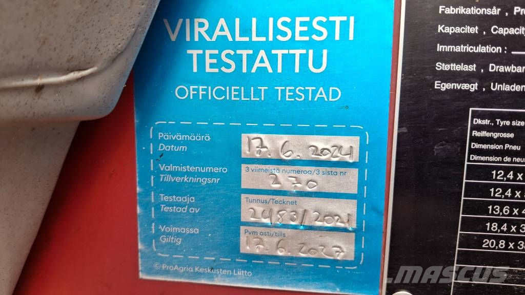 Commander 4400 -09 Delta 28m kysy syys tarjous tästä koneest Getrokken spuitmachines