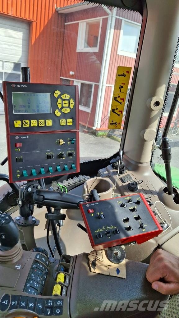 Commander 4400 -09 Delta 28m kysy syys tarjous tästä koneest Getrokken spuitmachines