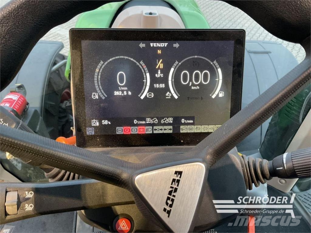 Fendt 724 VARIO GEN6 PROFI PLUS トラクター