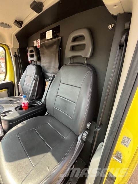 Fiat Ducato A&E Fiat Ducato A&E Vehicle with Stryker Pr Emergency vehicles