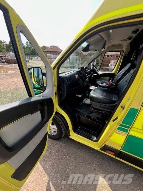 Fiat Ducato A&E Fiat Ducato A&E Vehicle with Stryker Pr Emergency vehicles