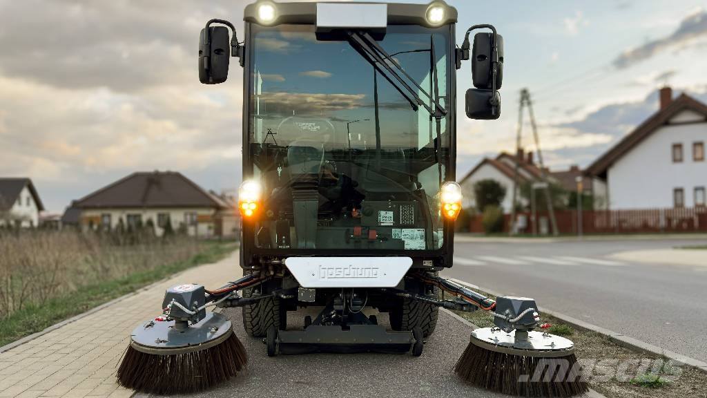 Boschung S 2.0 Urban City ELECTRO 500 hours only Mašine za čišćenje