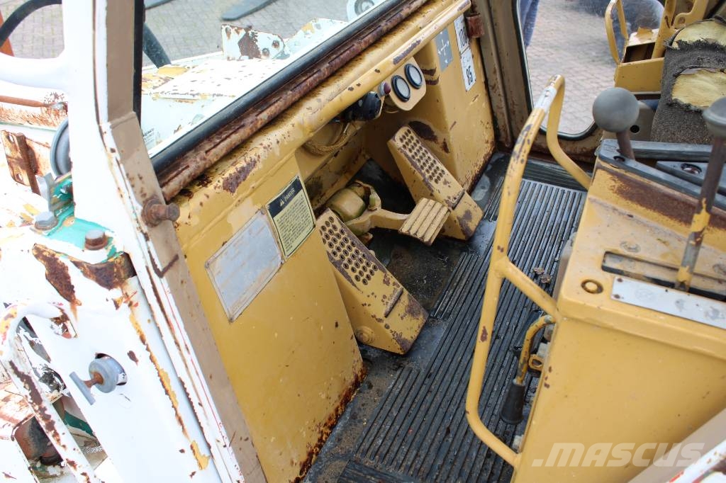 CAT 953 Φορτωτές με ερπύστριες