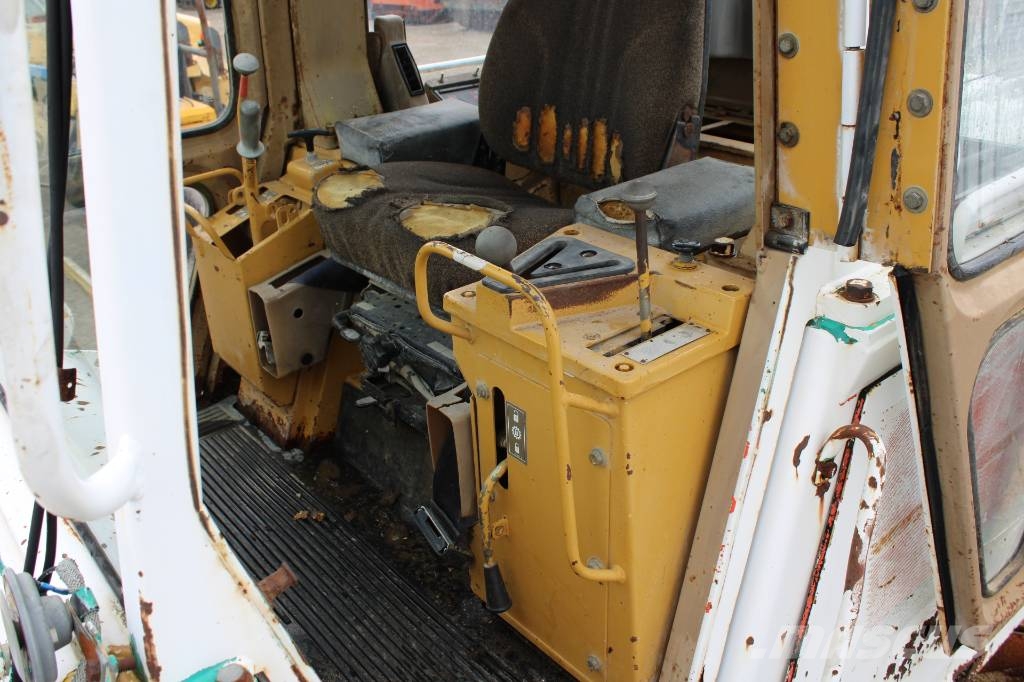 CAT 953 Φορτωτές με ερπύστριες