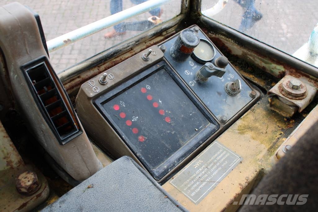 CAT 953 Φορτωτές με ερπύστριες