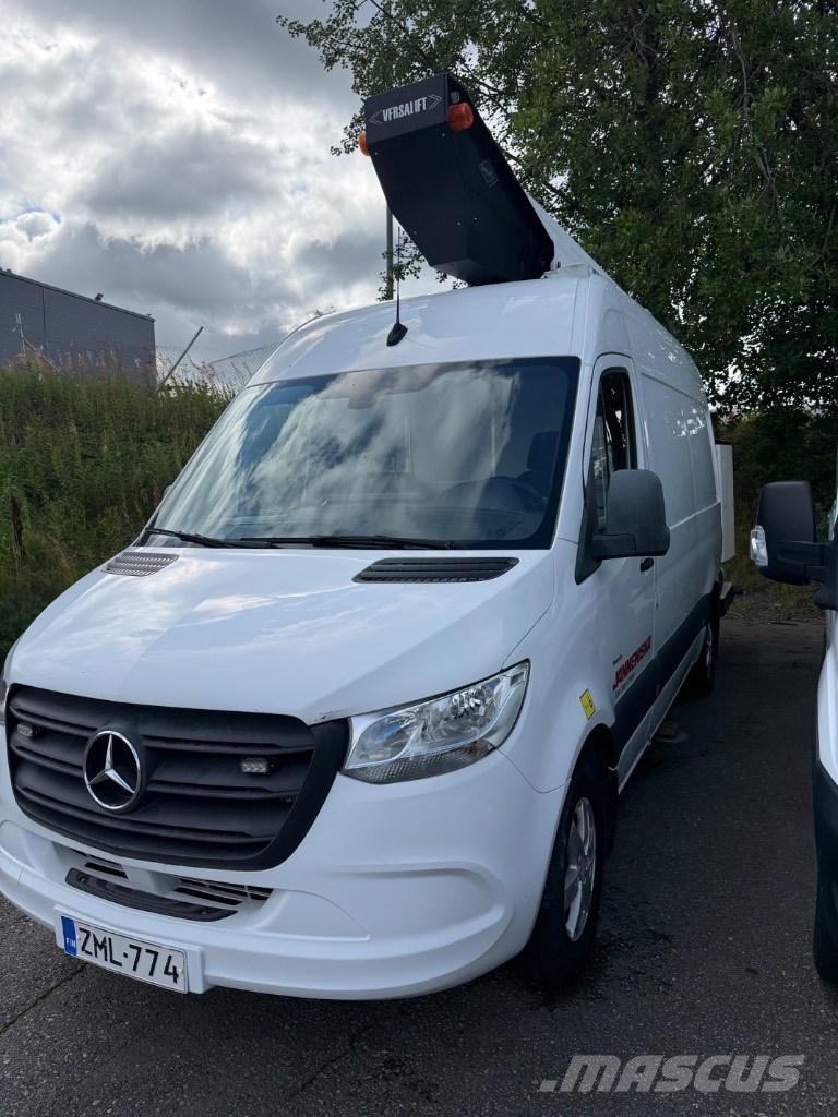 VERSALIFT VTL-145-F MB Sprinter المنصات الهوائية المثبتة على شاحنة