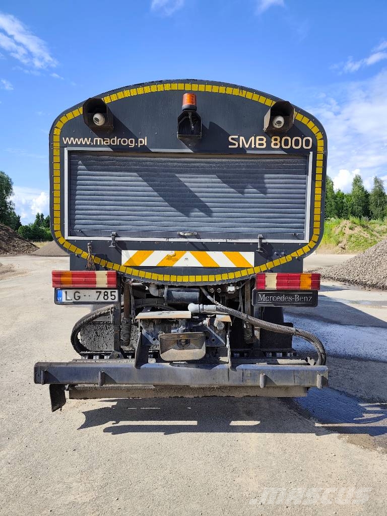 MB Crusher ACTROS MADROG MADROG SMB 8000 Bitumen Sprayer
