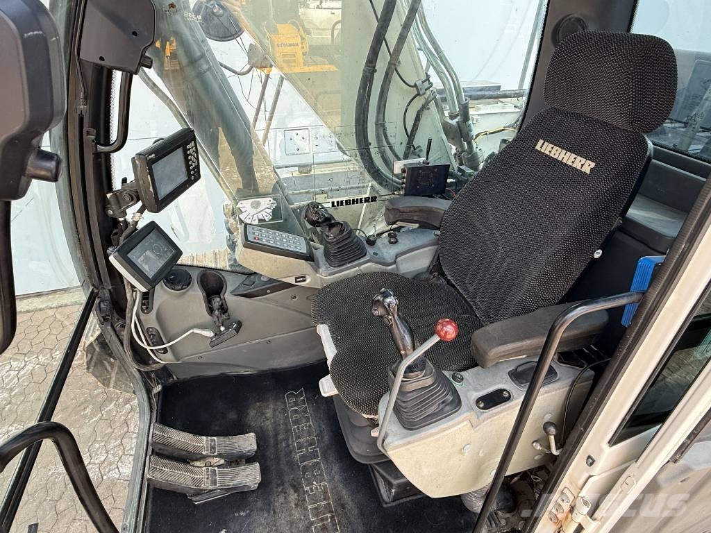 Liebherr R924 LC - GPS INCL. / NEW CHAIN + SPROCKET Vikšriniai ekskavatoriai