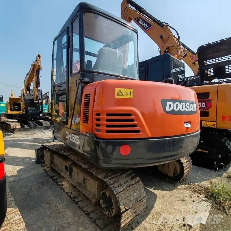 Doosan DH 55 小型挖掘机