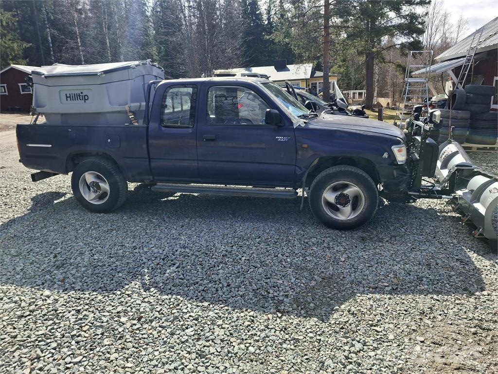 Toyota Hilux Plogbilar