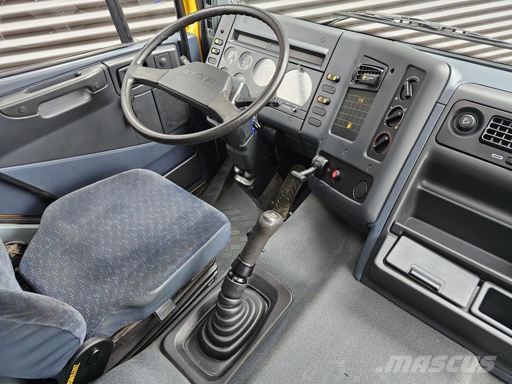 DAF CF 85.330 ATI / 40 t/m CRANE / KRAN / 8.500 km! Nosturiautot