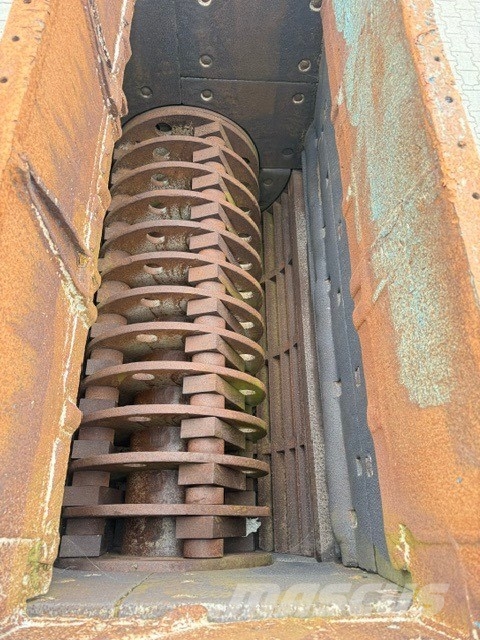 Metso Nordberg Hammer Mill, Hopper Vergruizers